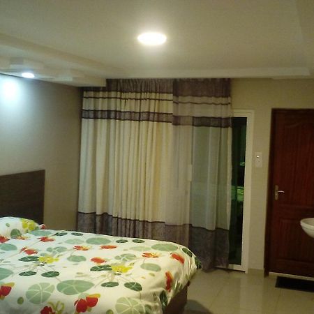 Adala Motel Meru Kültér fotó