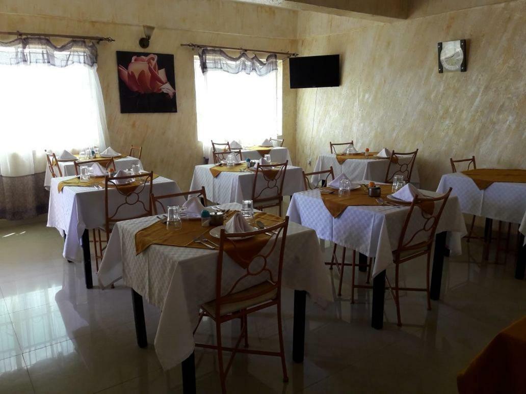 Adala Motel Meru Kültér fotó